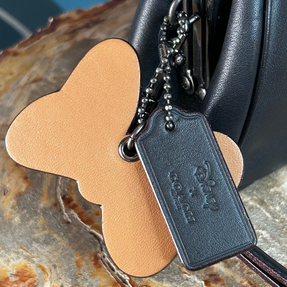 Disney x Coach Minnie Mouse Ears Framed Kiss-lock Clutch Limited Edition F30212 - Picture 6 of 17